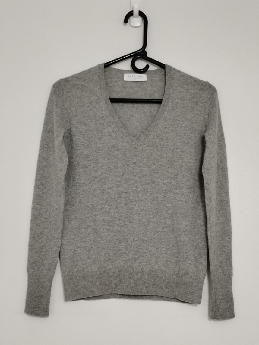 Everlane Cashmere Sweater